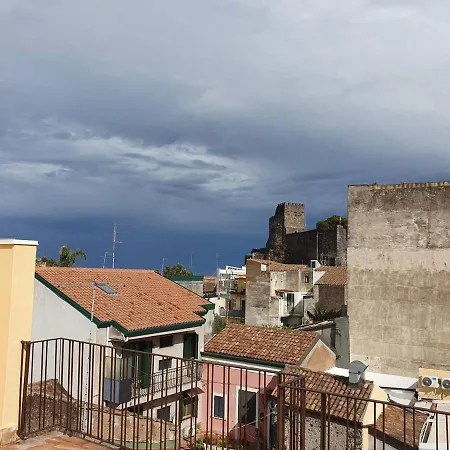 Charme In Aci Castello Apartment Exterior photo